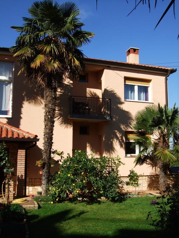 Margerita Apartment&Studio Rovigno Esterno foto