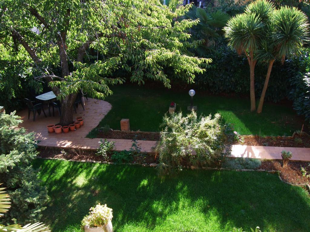 Margerita Apartment&Studio Rovigno Esterno foto